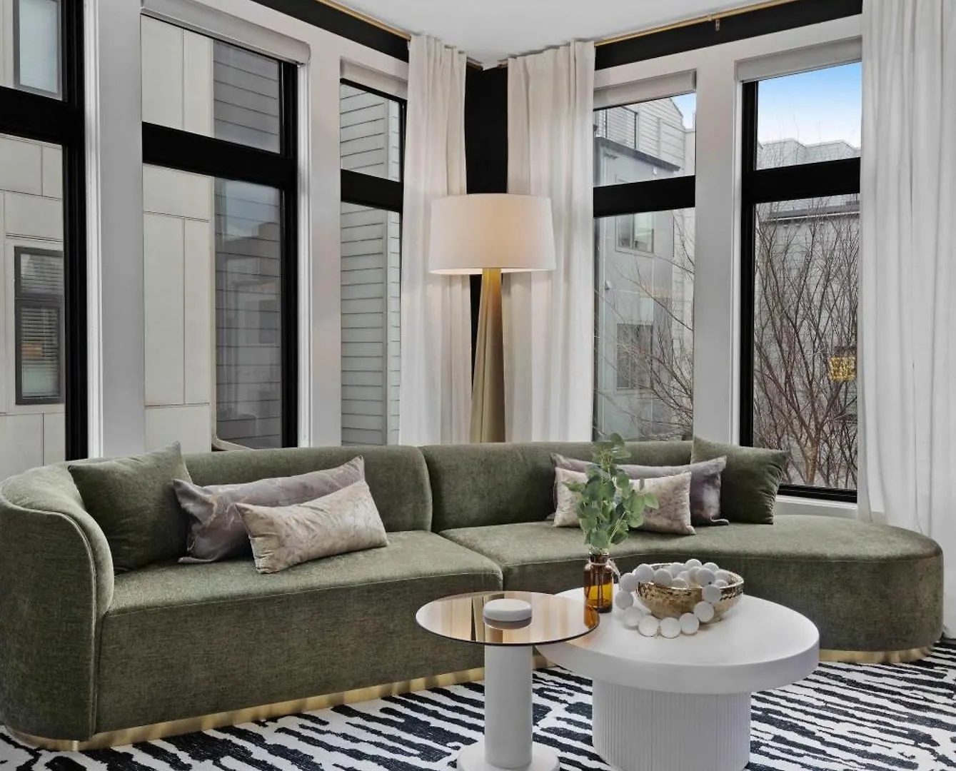 Tatil Evi The Hawkins House - Walk To Gulch, Rooftop Views! Nashville